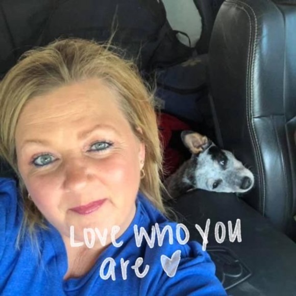 Meet your Posher, Twilla - Picture 1 of 1